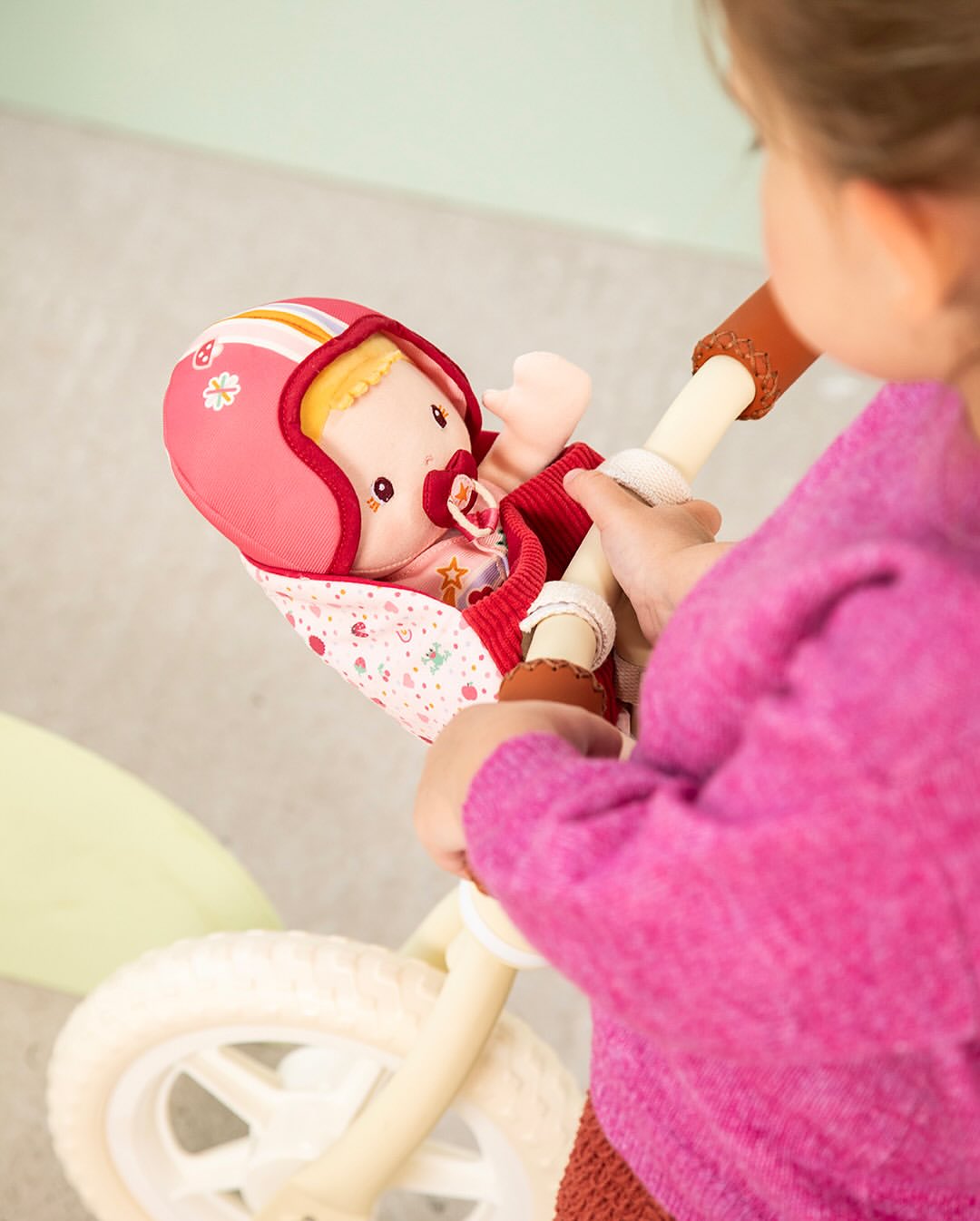 Lena Muñeca y Asiento de Bicicleta - Lilliputiens
