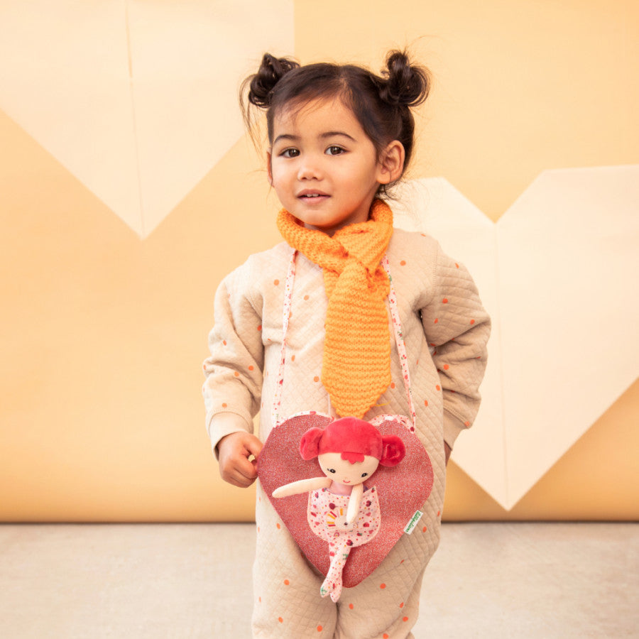 Aline Muñeca con bolsa de corazón - Lilliputiens