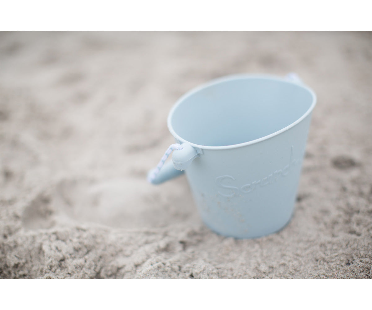 Cubo de Playa de Silicona Scrunch - Azul Pastel
